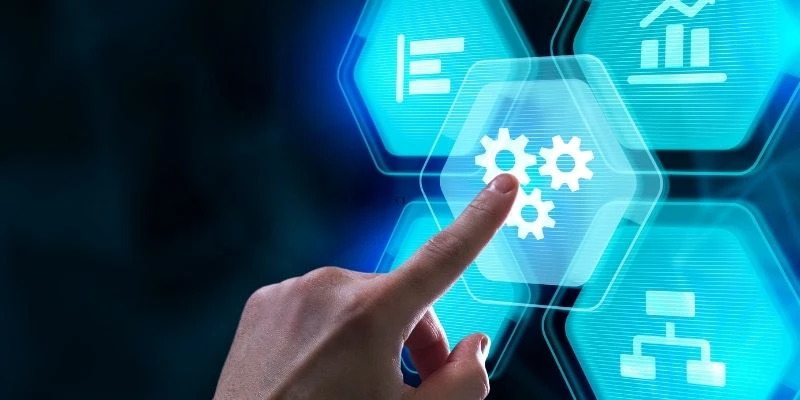 Định hướng tích hợp công nghệ mới vào sân chơi của CEO